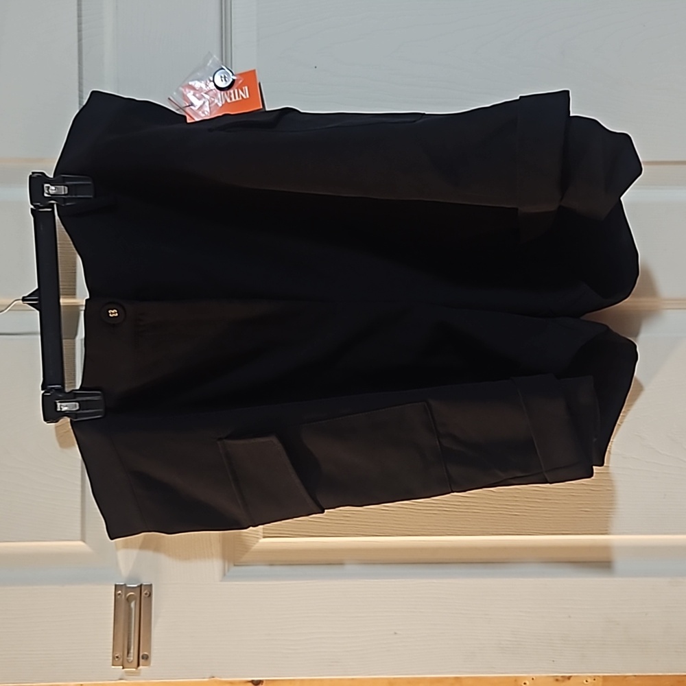 INTEMPO WOMEN'S PLUS SIZE SHORTS: BLACK: NEW WITH TAGS: SIZE 3X